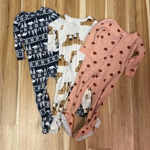 Set of 3 Carter’s 18m footie pajamas